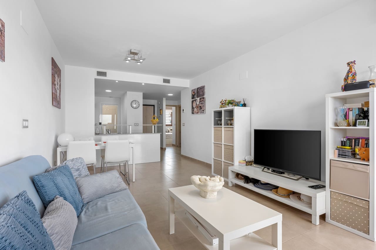 2 soverom Leilighet til salgs i Cabo Roig med garasje - € 239 995 (Ref: 9920094)