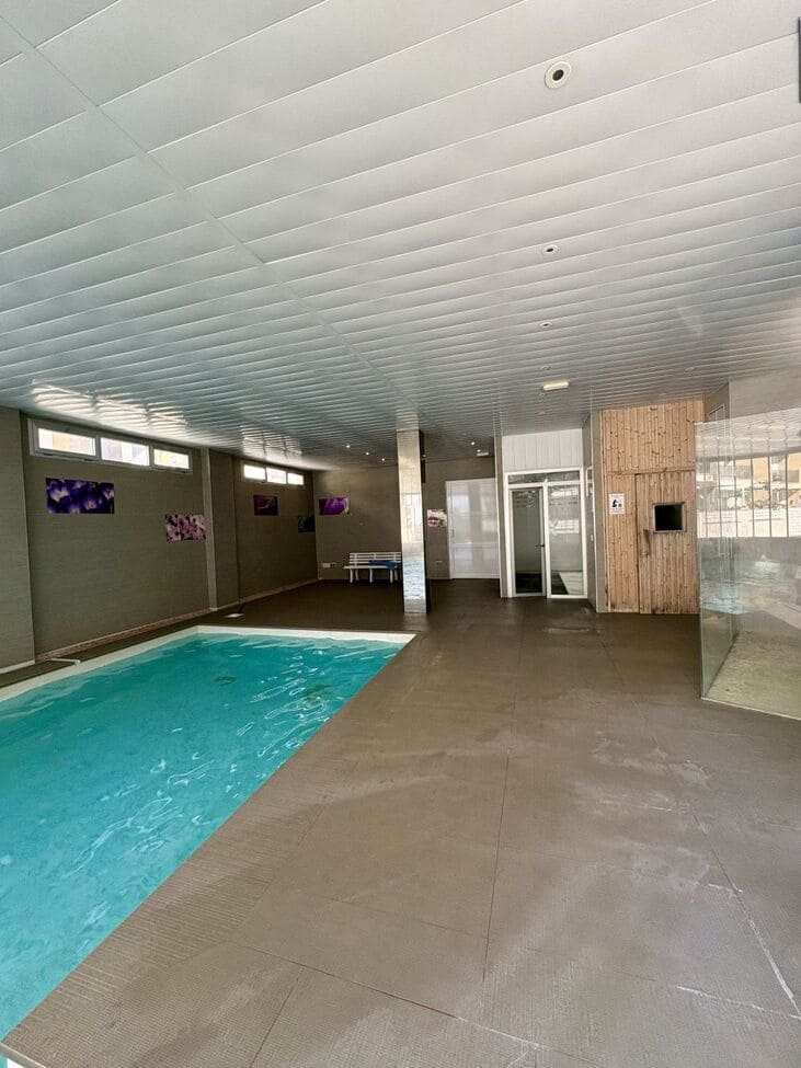3 bedroom Apartment for sale in Guardamar del Segura with pool garage - € 250,000 (Ref: 9920095)