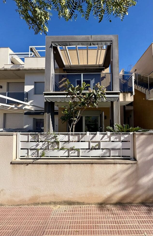 3 bedroom Apartment for sale in Guardamar del Segura with pool garage - € 250,000 (Ref: 9920095)