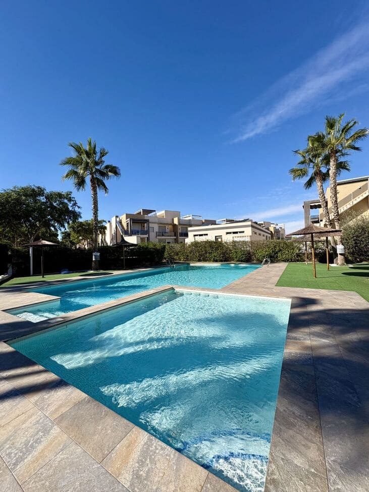 3 bedroom Apartment for sale in Guardamar del Segura with pool garage - € 250,000 (Ref: 9920095)