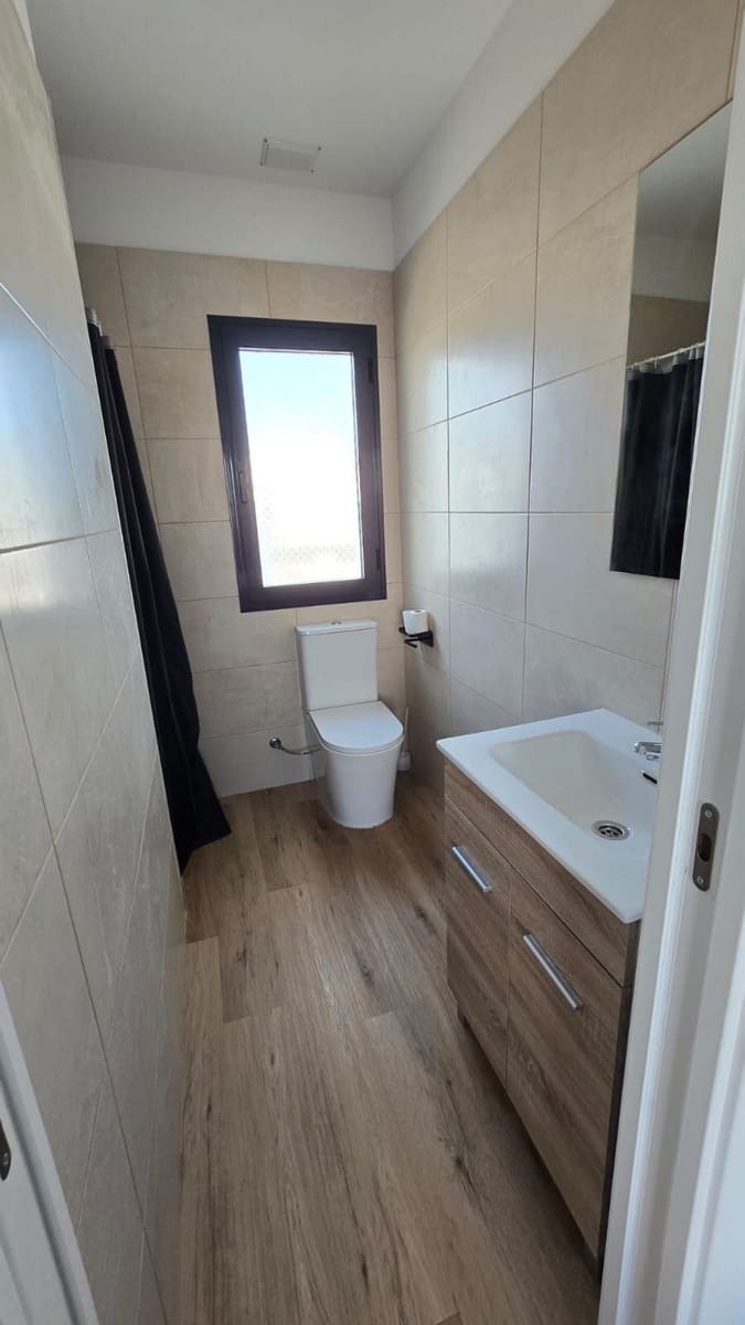 2 quarto Casa em Banda para venda em Corralejo com piscina - 280 000 € (Ref: 9920096)