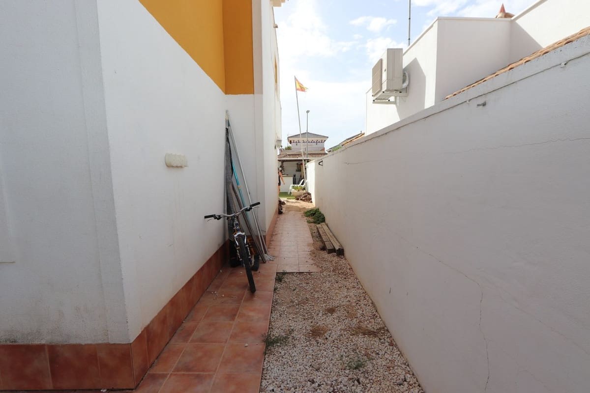 Chalet de 4 habitaciones en Sucina en venta con piscina garaje - 260.000 € (Ref: 9920097)