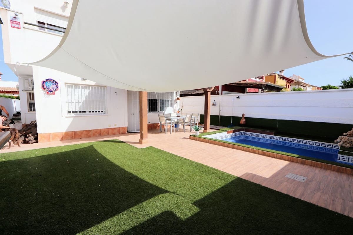 Chalet de 4 habitaciones en Sucina en venta con piscina garaje - 260.000 € (Ref: 9920097)