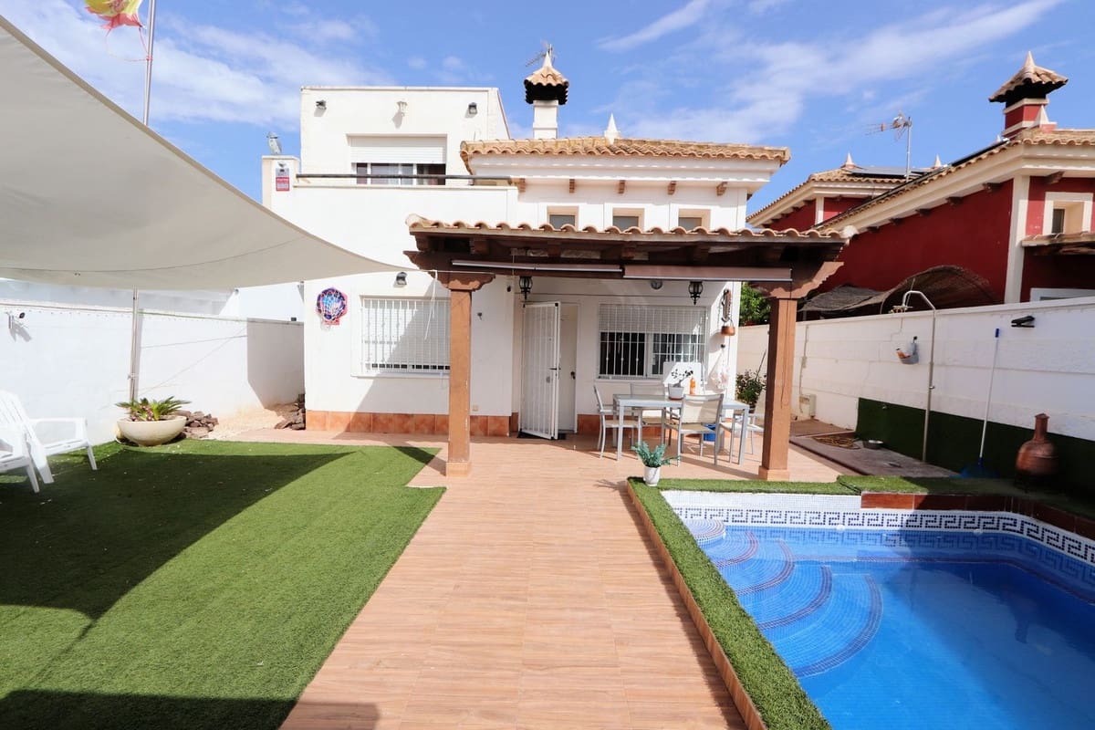 Chalet de 4 habitaciones en Sucina en venta con piscina garaje - 260.000 € (Ref: 9920097)