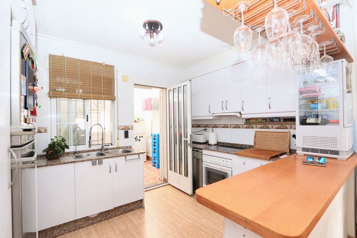 4 sovrum Villa till salu i Sucina med pool garage - 260 000 € (Ref: 9920097)
