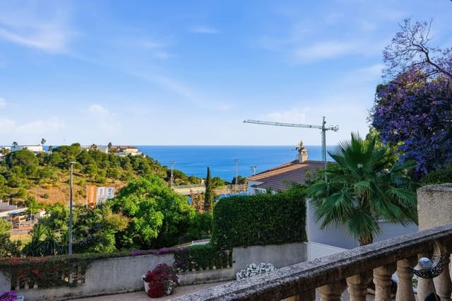6 chambre Bungalow à vendre à Parque de la Paloma, Benalmádena - 2 495 000 € (Ref: 9923004)