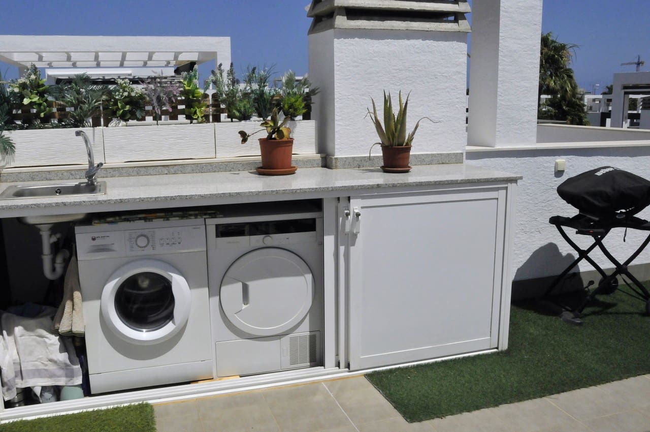 3 soverom Penthouse til salgs i Guardamar del Segura med garasje - € 309 900 (Ref: 9923008)