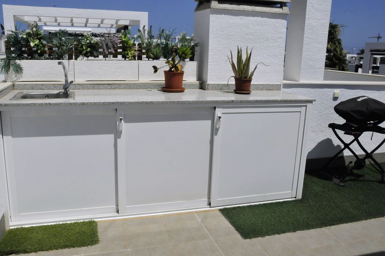 3 soverom Penthouse til salgs i Guardamar del Segura med garasje - € 309 900 (Ref: 9923008)