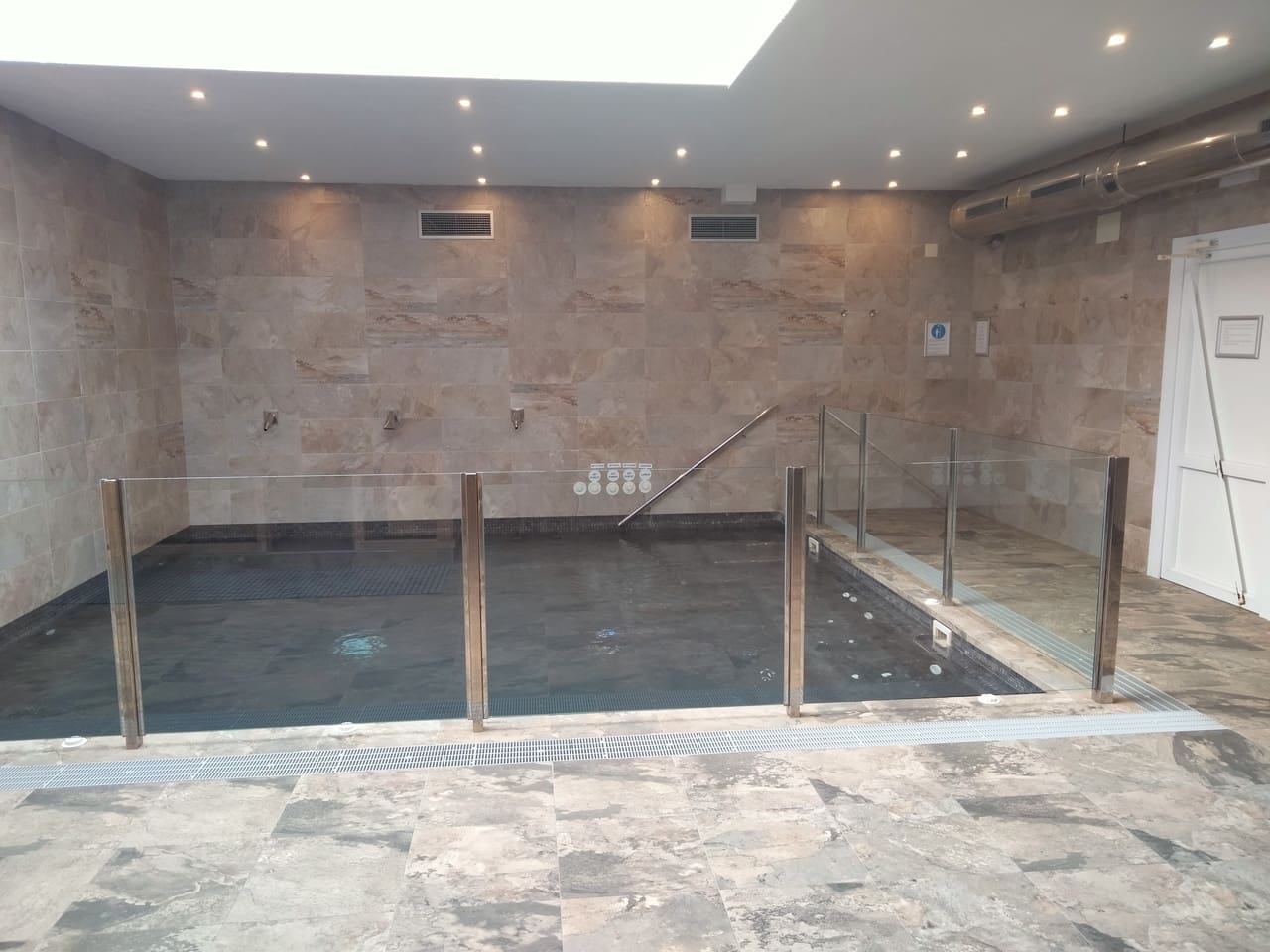 3 soverom Penthouse til salgs i Guardamar del Segura med garasje - € 309 900 (Ref: 9923008)