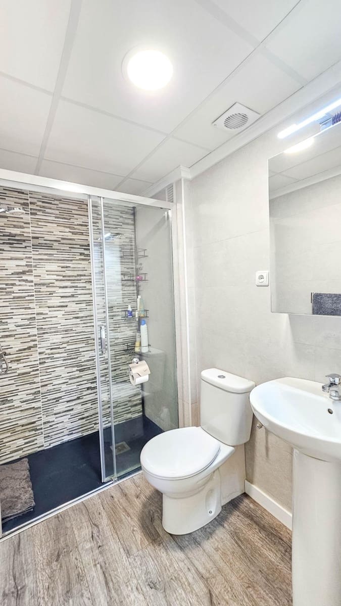 2 soveværelse Lejlighed til salg i Torrevieja - € 165.000 (Ref: 9923010)