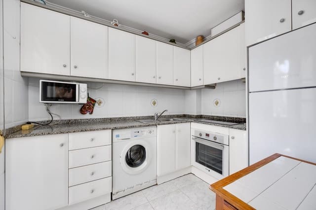 3 bedroom Apartment for sale in Antonio Machado, Torrevieja with garage - € 205,000 (Ref: 9923011)