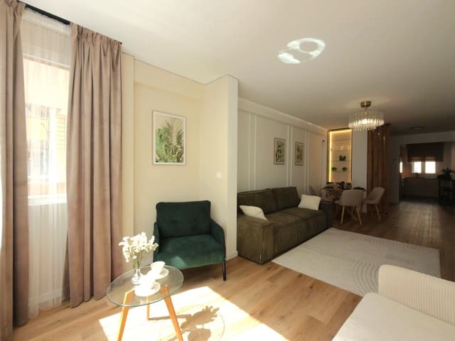Apartamento de 2 habitaciones en Avenida Habaneras - Curva de Palangre, Torrevieja en venta - 229.950 € (Ref: 9924304)