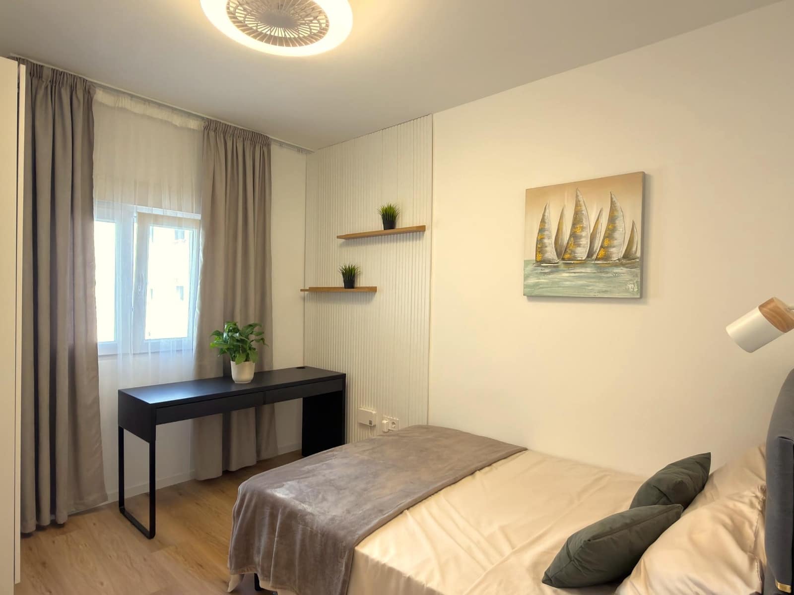 Apartamento de 2 habitaciones en Torrevieja en venta - 229.950 € (Ref: 9924304)