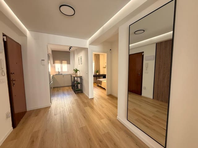 Apartamento de 2 habitaciones en Avenida Habaneras - Curva de Palangre, Torrevieja en venta - 229.950 € (Ref: 9924304)