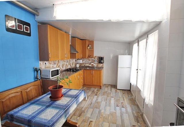 2 slaapkamer Bungalow te koop in Zona Pueblo, Guardamar del Segura met zwembad - € 171.000 (Ref: 9927045)
