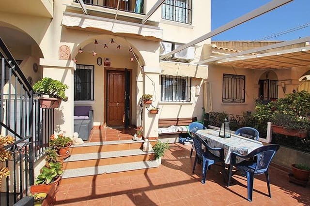 2 slaapkamer Bungalow te koop in Zona Pueblo, Guardamar del Segura met zwembad - € 171.000 (Ref: 9927045)