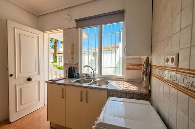 2 camera da letto Villa in vendita in La Cala de Mijas, Mijas con piscina - 399.995 € (Rif: 9927050)