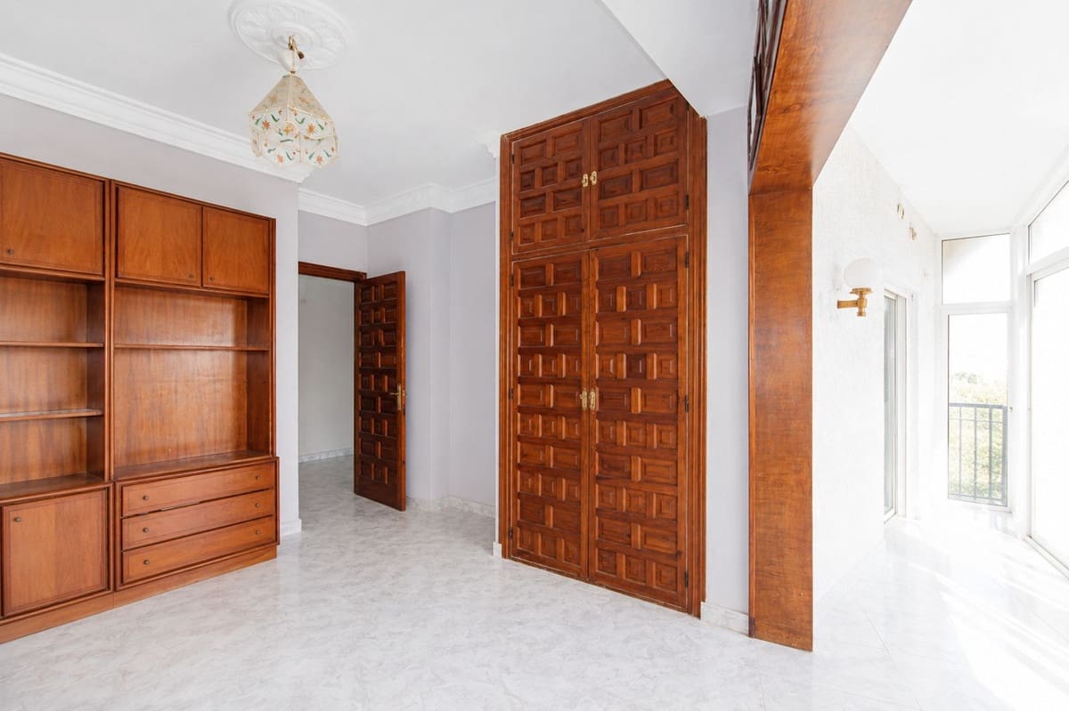 3 soveværelse Lejlighed til salg i Fuengirola med swimmingpool - € 425.000 (Ref: 9928640)