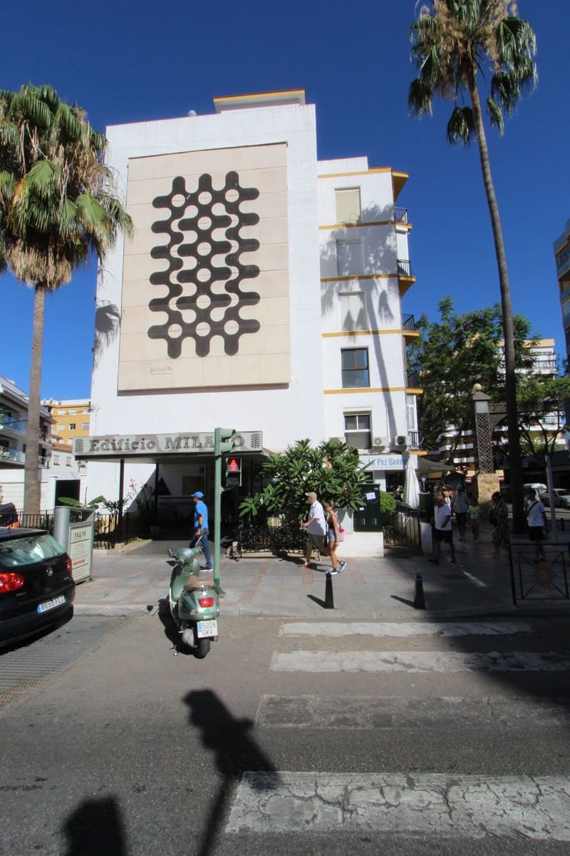 3 soveværelse Lejlighed til salg i Fuengirola med swimmingpool - € 425.000 (Ref: 9928640)