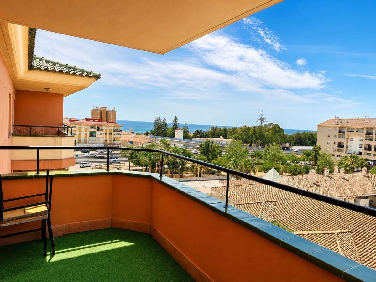 1 soverom Leilighet til salgs i San Luis de Sabinillas med svømmebasseng garasje - € 227 500 (Ref: 9928641)