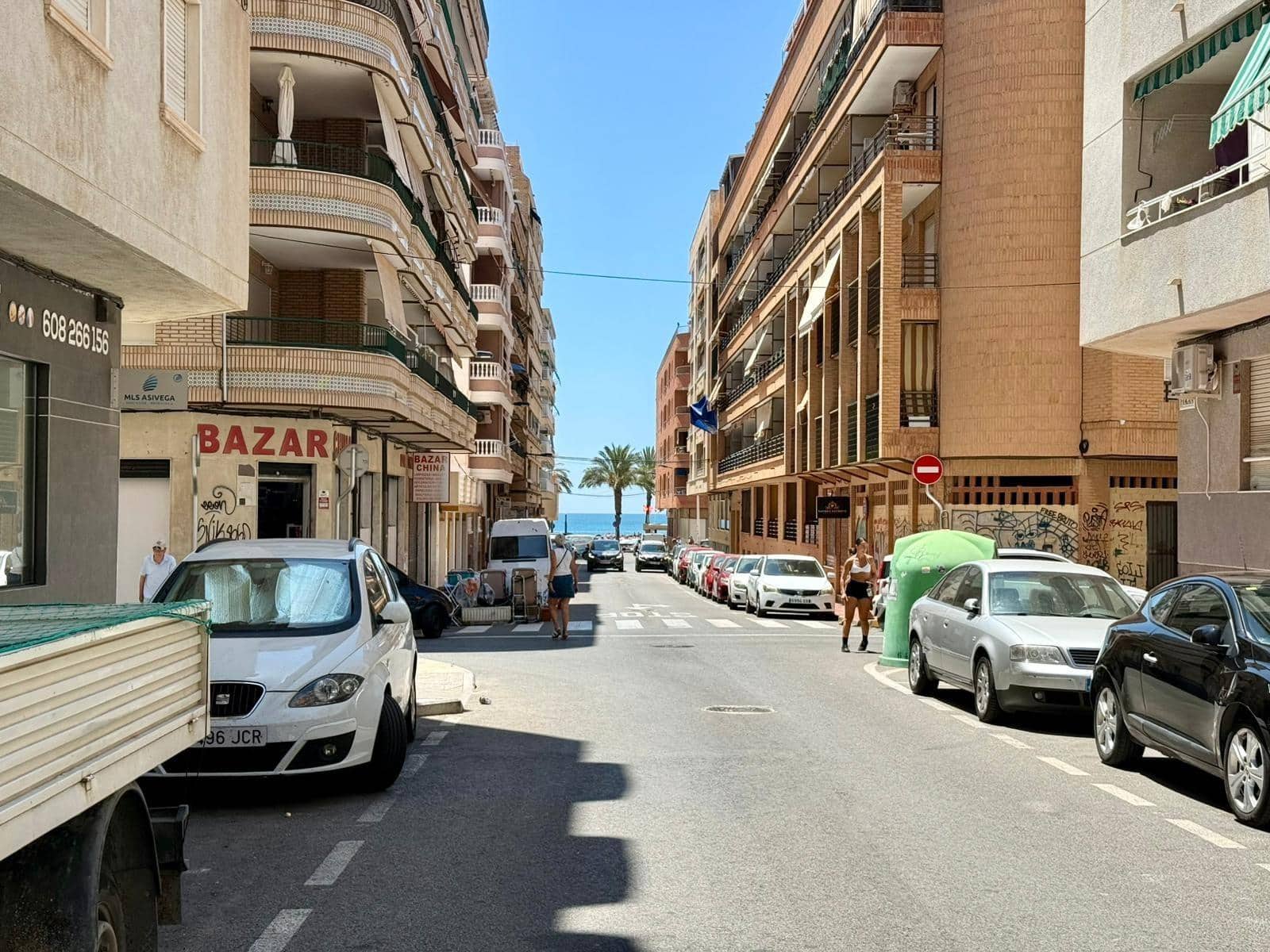 Apartamento de 2 habitaciones en Torrevieja en venta - 219.900 € (Ref: 9930407)