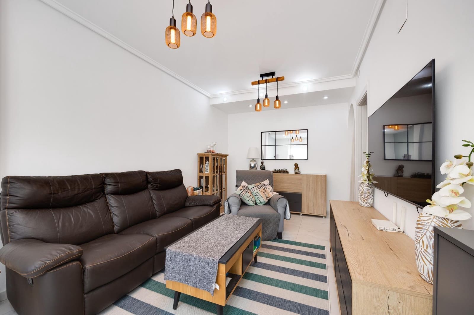 2 Zimmer Haus zu verkaufen in Torrevieja mit Pool - 185.000 € (Ref: 9930409)