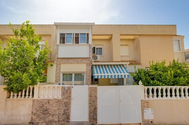 2 chambre Maison de Ville à vendre à Aguas Nuevas, Torrevieja avec piscine - 185 000 € (Ref: 9930409)