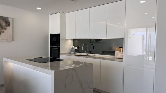 3 soverom Leilighet til salgs i La Cala de Mijas, Mijas med svømmebasseng - € 990 000 (Ref: 9933745)