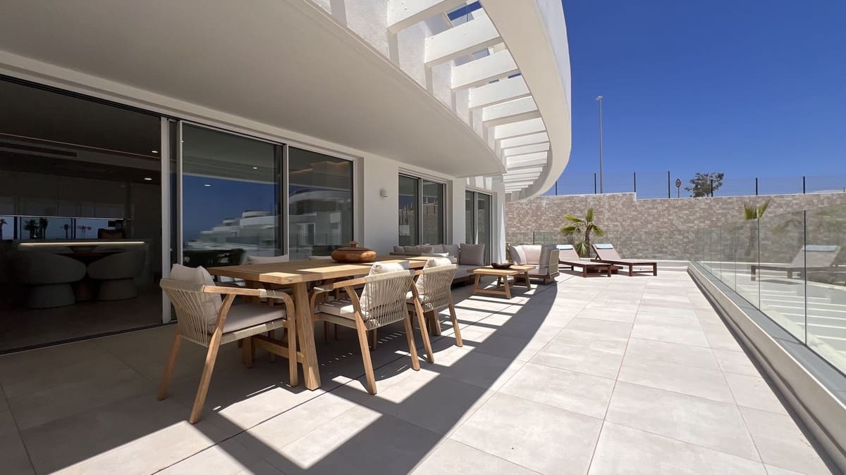 3 soverom Leilighet til salgs i La Cala de Mijas med svømmebasseng - € 990 000 (Ref: 9933745)