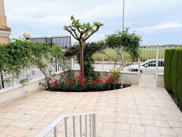 Apartamento de 2 habitaciones en Los Narejos, Los Alcázares en venta con piscina - 224.000 € (Ref: 9936064)