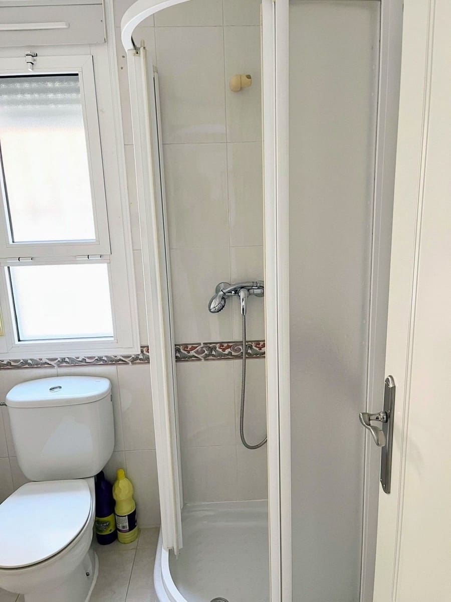 Apartamento de 2 habitaciones en Los Alcázares en venta con piscina - 224.000 € (Ref: 9936064)