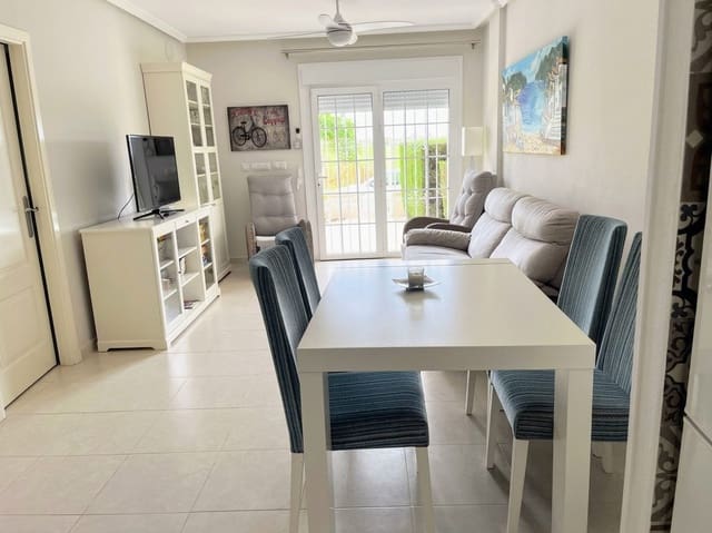 2 slaapkamer Appartement te koop in Centro, Los Alcázares met zwembad - € 224.000 (Ref: 9936064)