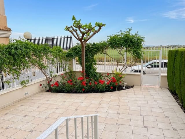 2 slaapkamer Appartement te koop in Centro, Los Alcázares met zwembad - € 224.000 (Ref: 9936064)