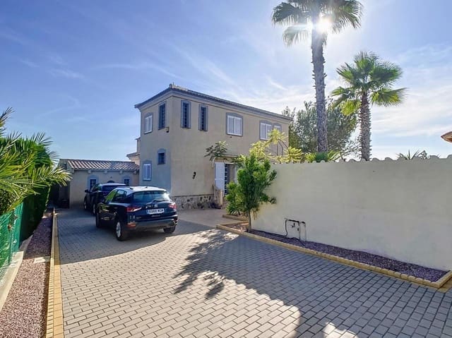 3 Zimmer Villa zu verkaufen in Pinar de Campoverde, Pilar de la Horadada mit Garage - 524.995 € (Ref: 9936071)