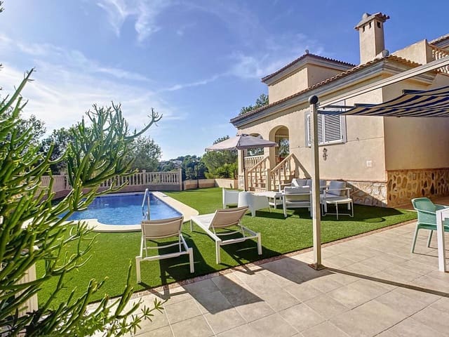 3 slaapkamer Villa te koop in Pinar de Campoverde, Pilar de la Horadada met garage - € 524.995 (Ref: 9936071)