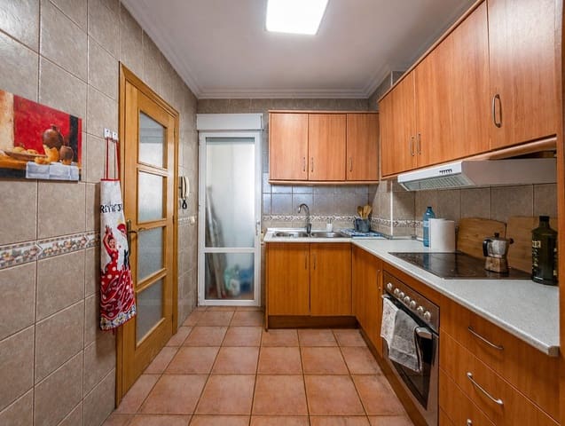 2 soveværelse Lejlighed til salg i Playa de los Náufragos, Torrevieja med swimmingpool - € 156.000 (Ref: 9936073)