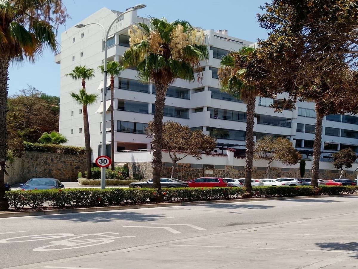 3 sovrum Lägenhet till salu i El Faro med pool garage - 600 000 € (Ref: 9937841)