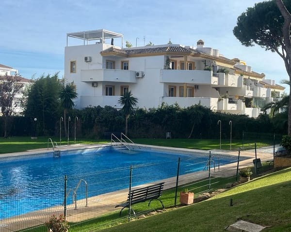 2 soverom Leilighet til salgs i Cabopino, Marbella med svømmebasseng garasje - € 285 000 (Ref: 9937843)