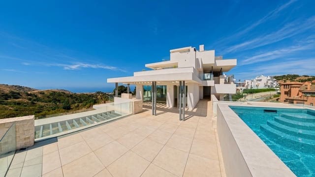 4 quarto Apartamento para venda em Ojen com piscina - 2 950 000 € (Ref: 9937845)