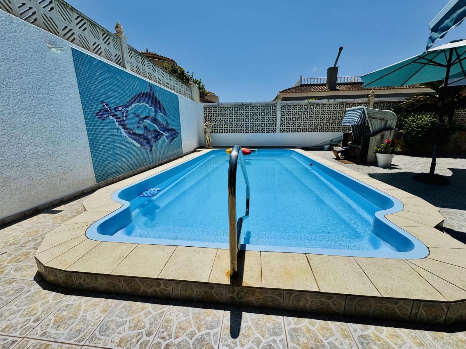 2 Zimmer Villa zu verkaufen in Torrevieja mit Pool - 315.000 € (Ref: 9937856)