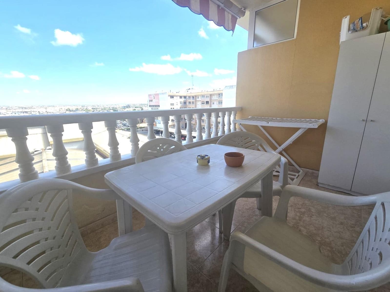 2 chambre Appartement à vendre à Torrevieja avec piscine - 145 000 € (Ref: 9937858)