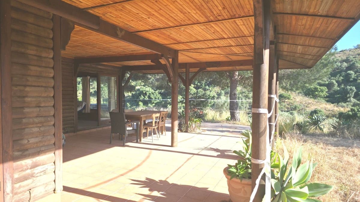 Finca/Casa Rural de 4 habitaciones en La Cala de Mijas en venta con garaje - 795.000 € (Ref: 9937861)