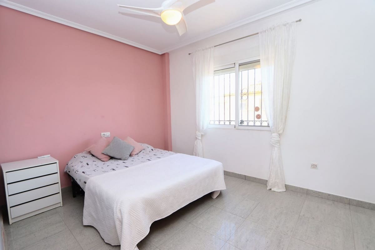 3 sypialnia Willa na sprzedaż w Sucina z basenem - 299 500 € (Ref: 9937863)