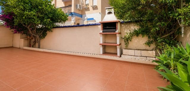 2 soveværelse Bungalow til salg i Playa Flamenca, Orihuela med swimmingpool garage - € 164.900 (Ref: 9939617)
