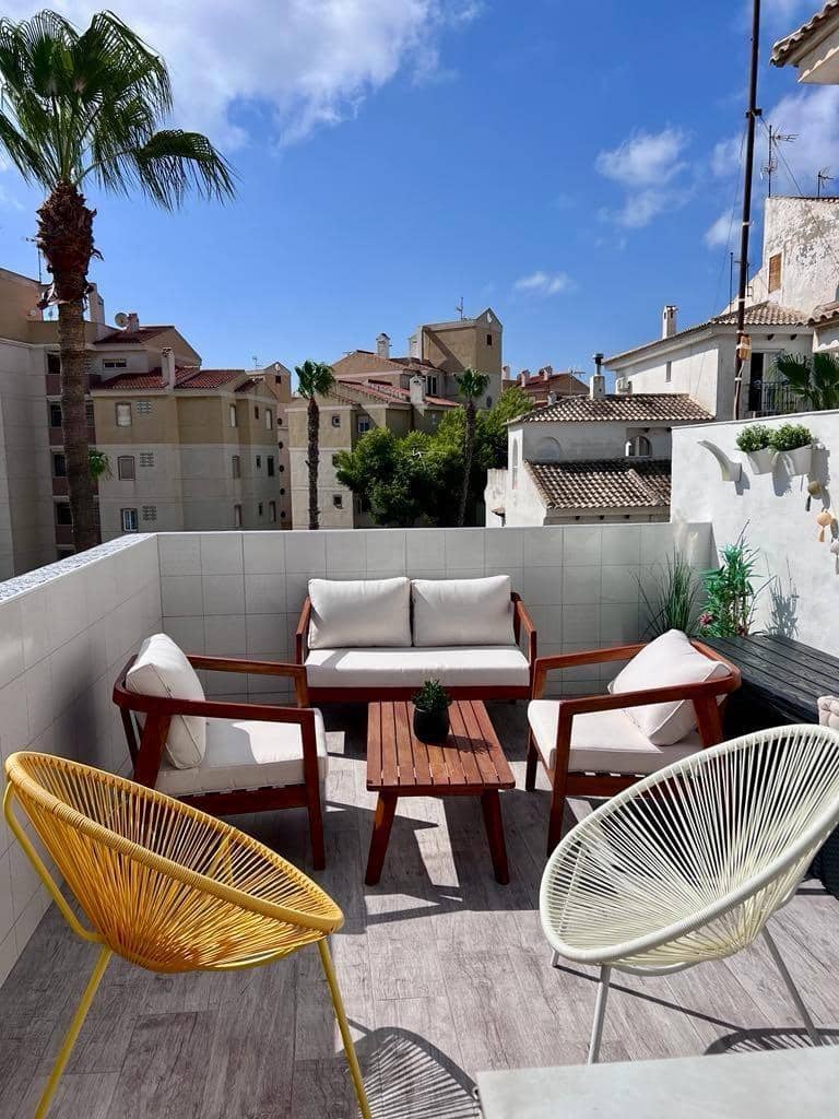 3 soverom Leilighet til salgs i Torrevieja med svømmebasseng - € 210 000 (Ref: 9939628)