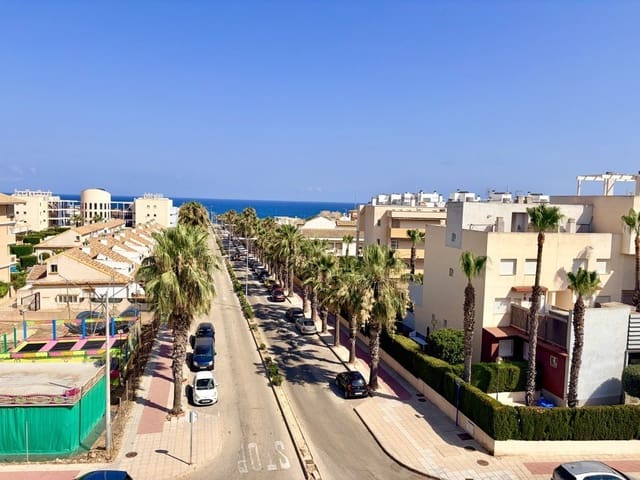 2 sovrum Lägenhet till salu i La Zenia, Orihuela med garage - 225 000 € (Ref: 9942010)