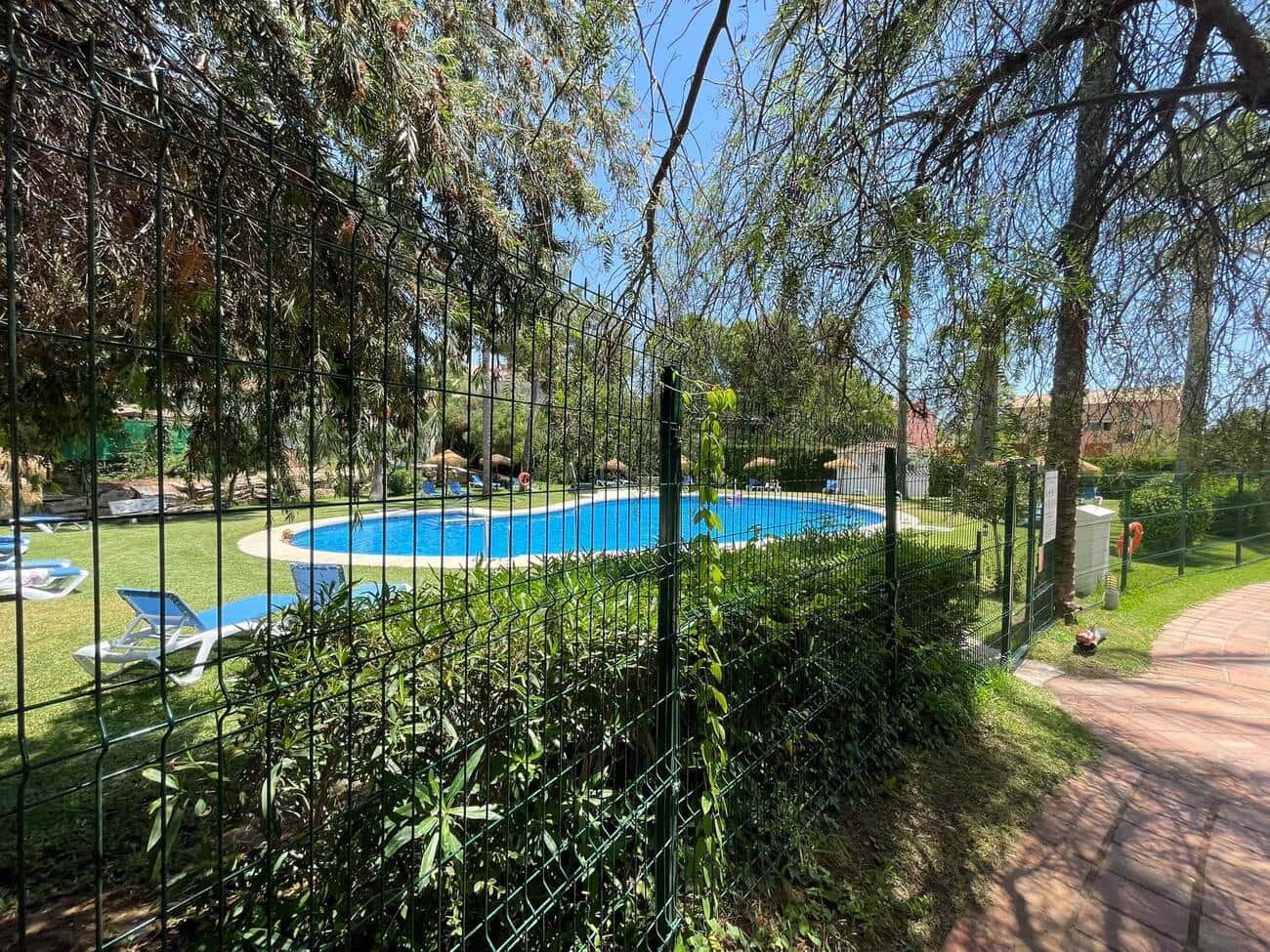 2 slaapkamer Appartement te koop in Marbella met zwembad - € 475.000 (Ref: 9943417)