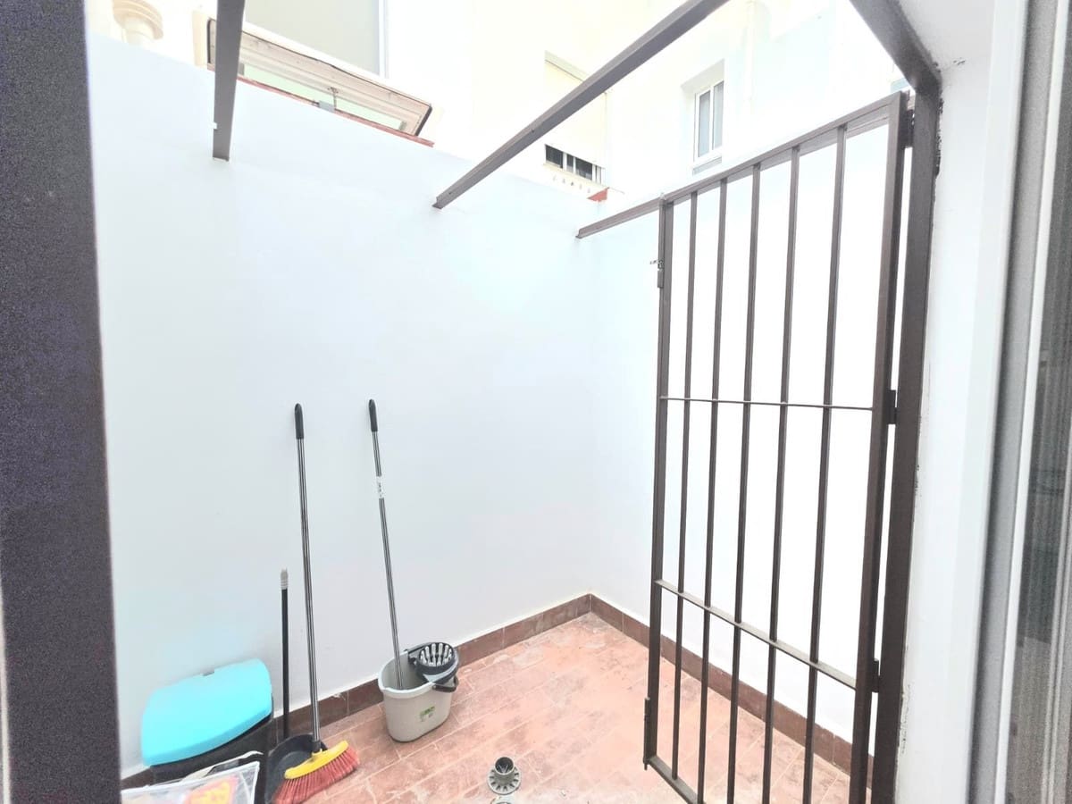 3 bedroom Villa for sale in Manilva - € 269,000 (Ref: 9943419)