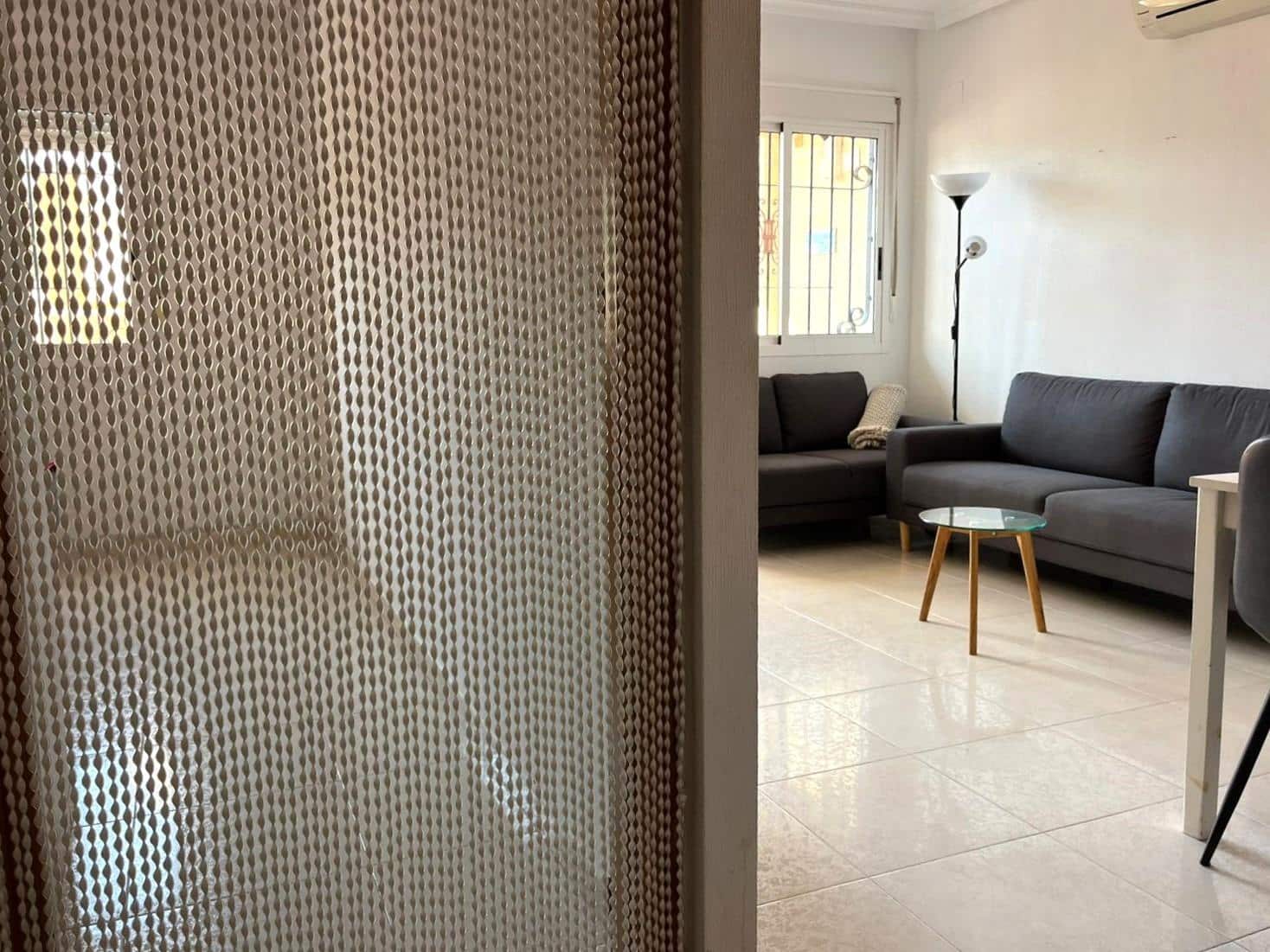 2 soverom Bungalow til salgs i Torrevieja med svømmebasseng - € 149 900 (Ref: 9943426)