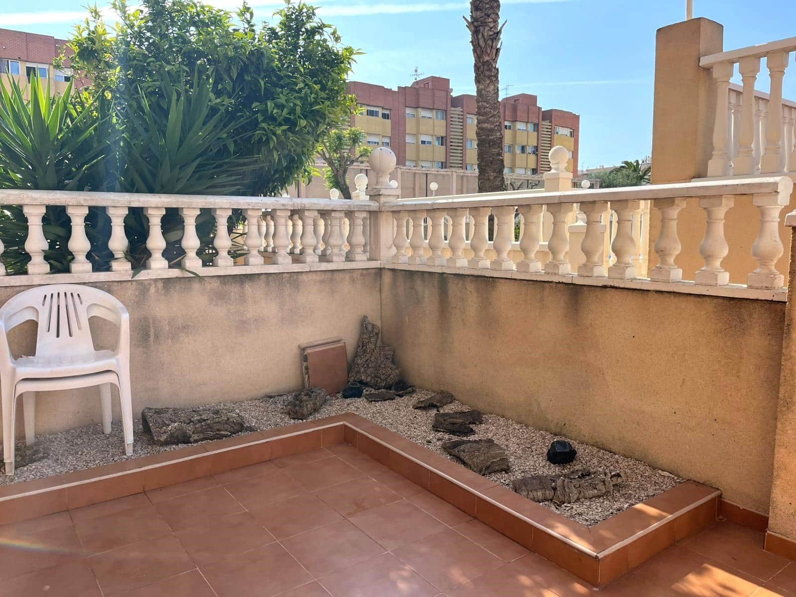 2 soverom Bungalow til salgs i Torrevieja med svømmebasseng - € 149 900 (Ref: 9943426)